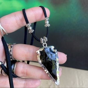 Adjustable chocker black obsidian arrow necklace